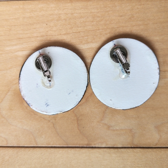 VINTAGE EARRINGS - Picture 3 of 3